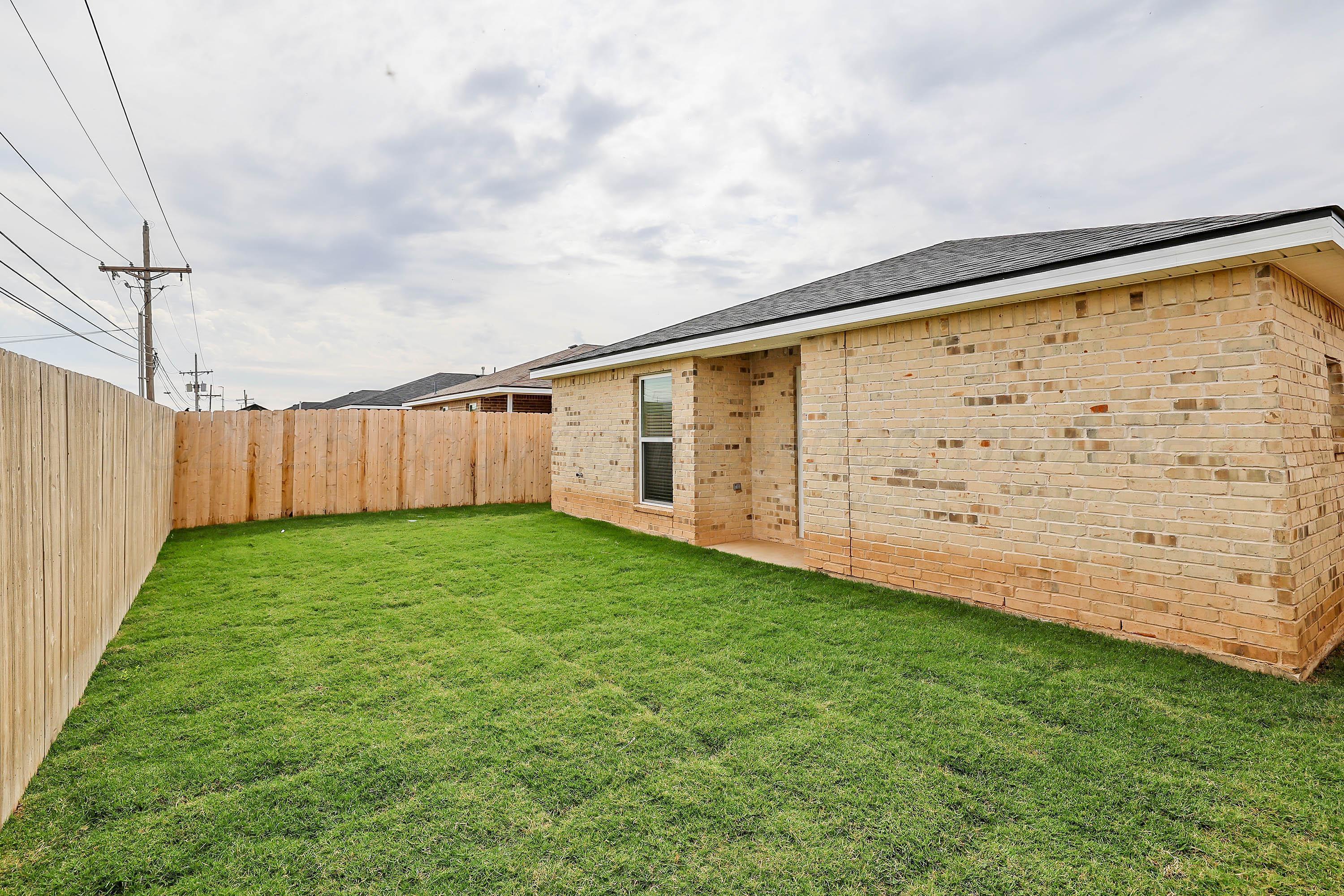 2901 Ranch House Road Amarillo, TX 79124 - Photo 19 of 20 19-Backyard