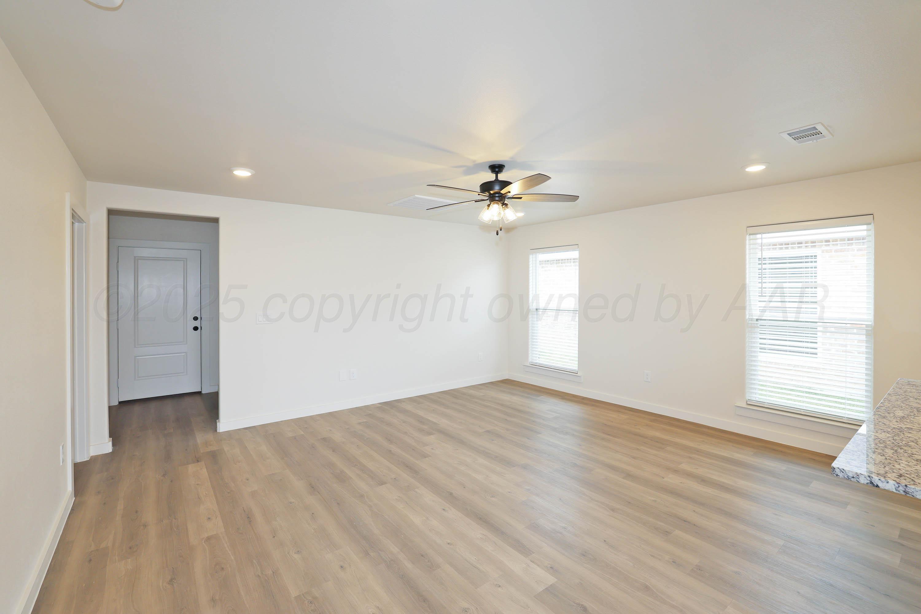 2901 Ranch House Road Amarillo, TX 79124 - Photo 6 of 20 6-Living Area