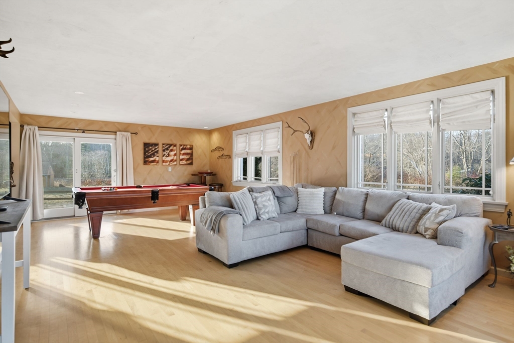 659 Hall Hill Road Somers, CT 06071 - Photo 6 of 42