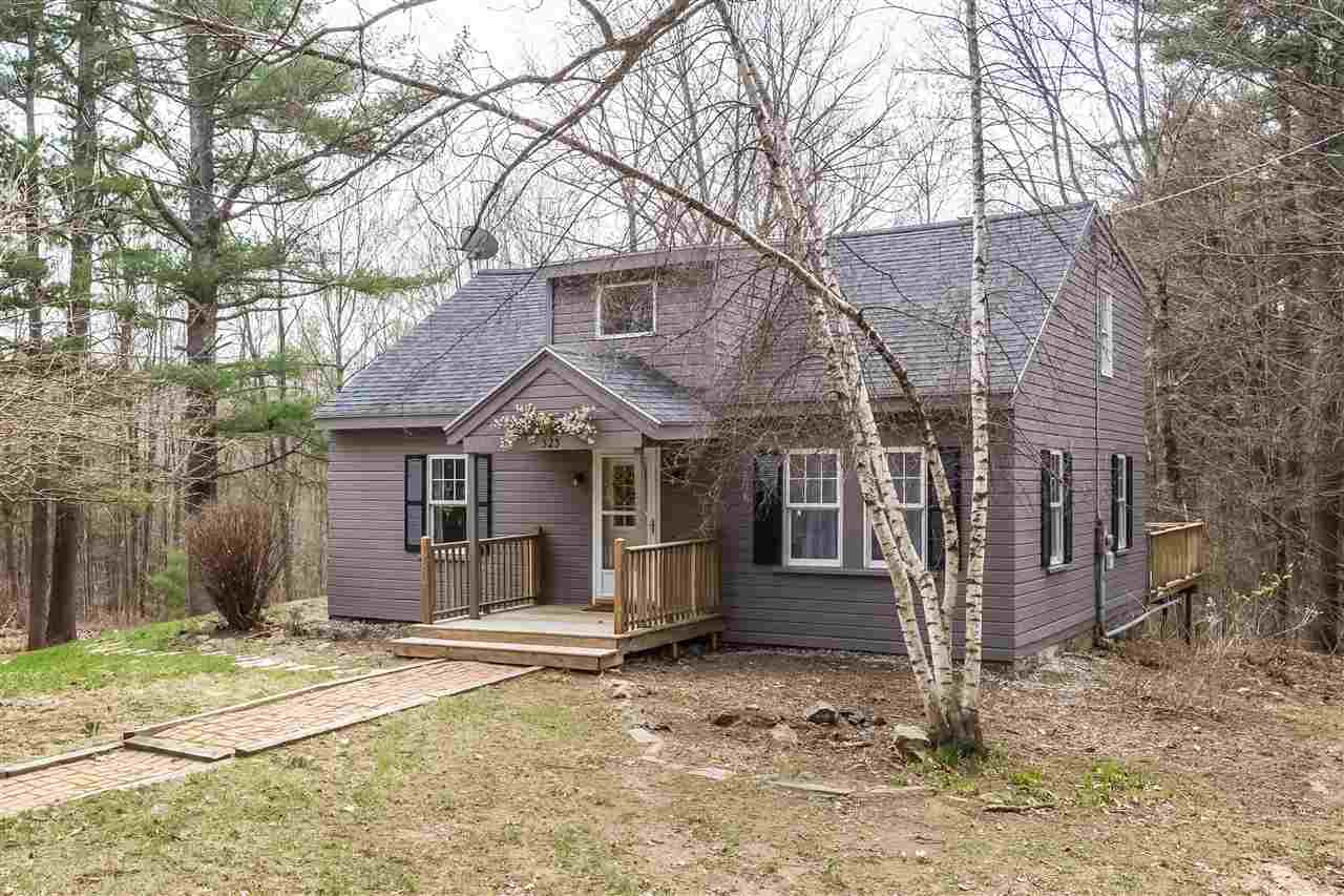 323 North Pond Road Chester, NH 03036 - Photo 2 of 33