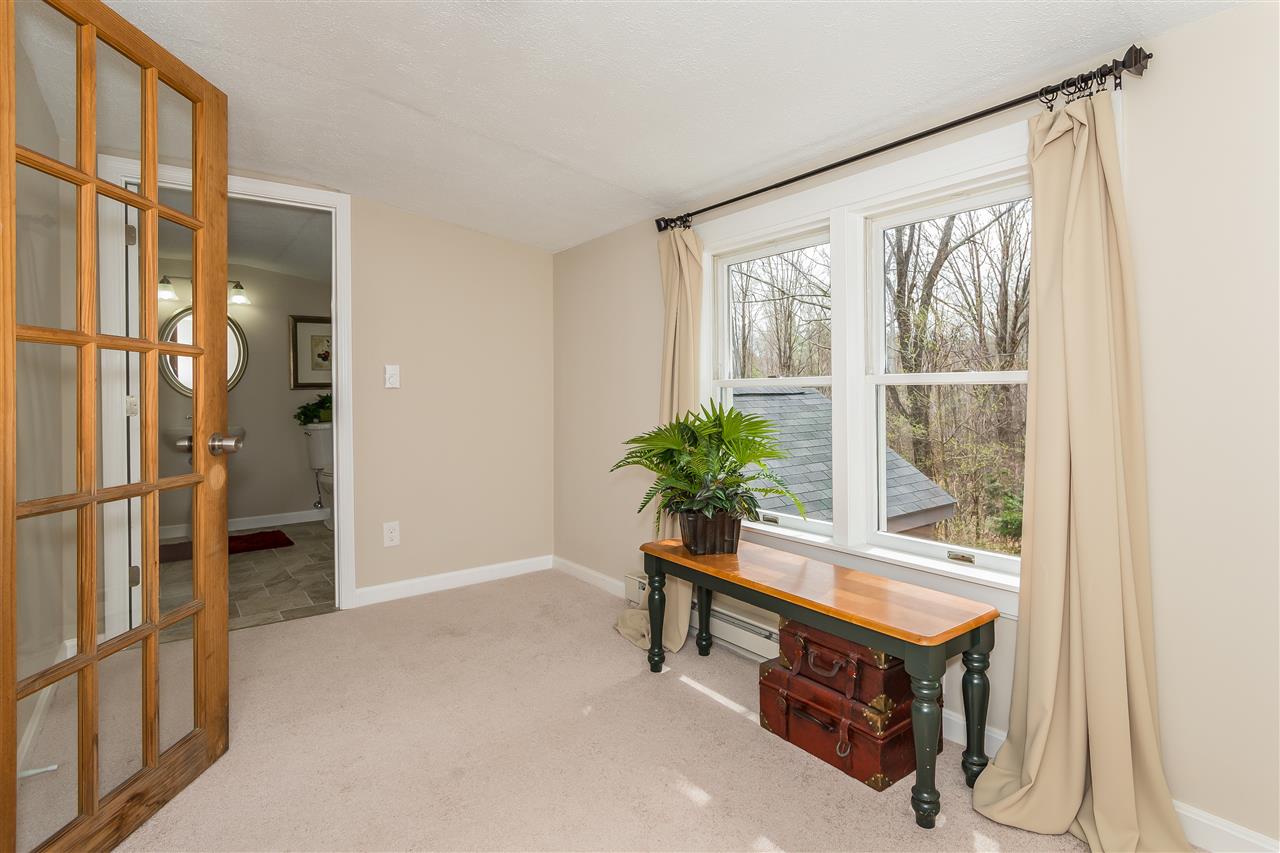 323 North Pond Road Chester, NH 03036 - Photo 21 of 33