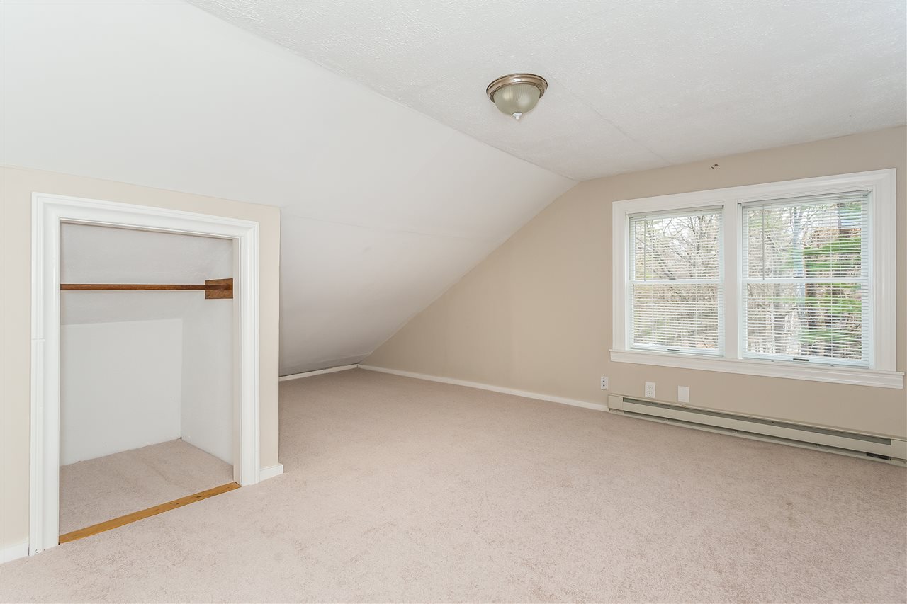 323 North Pond Road Chester, NH 03036 - Photo 23 of 33