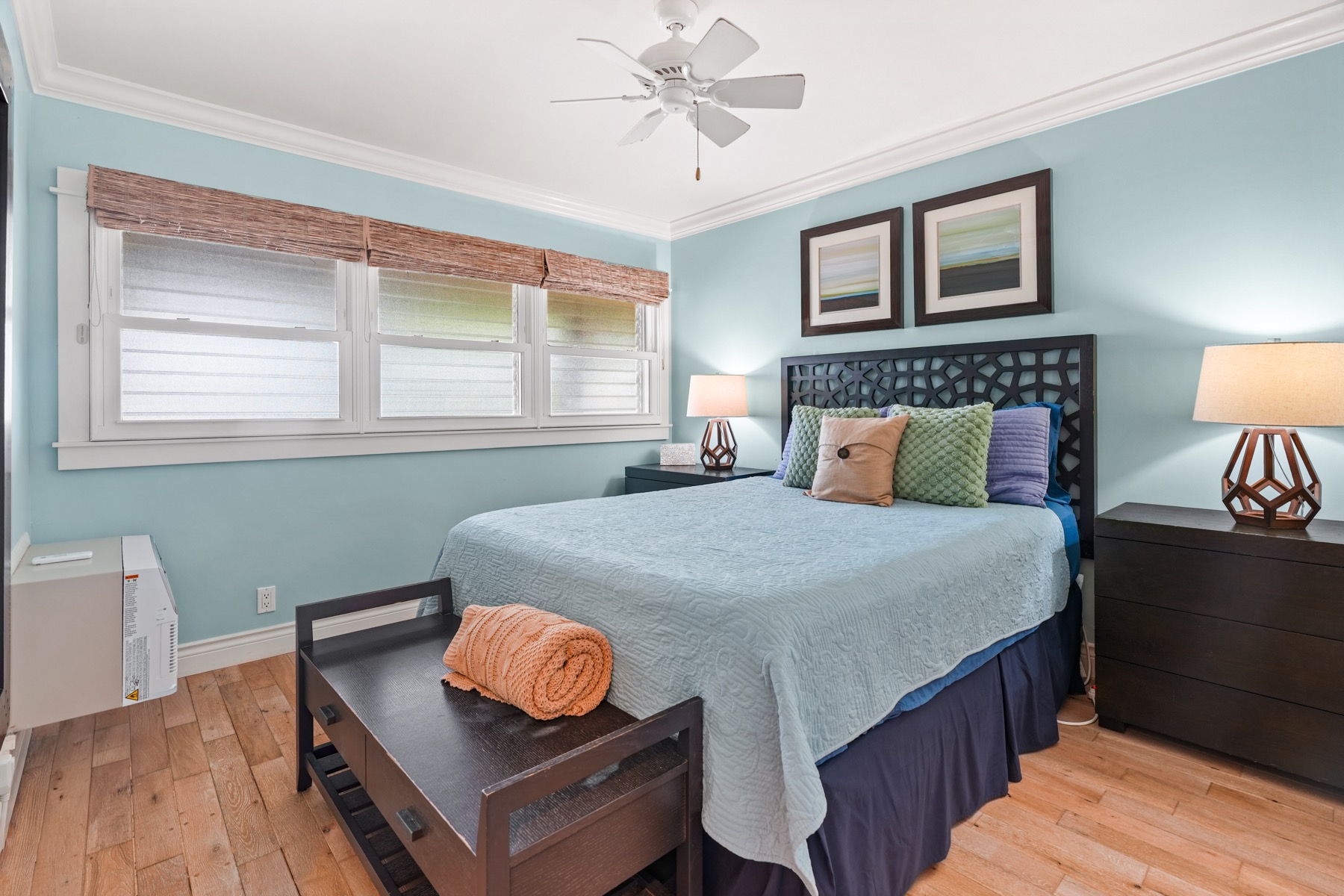 320 Papaloa Road, Unit 308 Kapaa, HI 96746 - Photo 16 of 26 a bedroom with a bed and a window