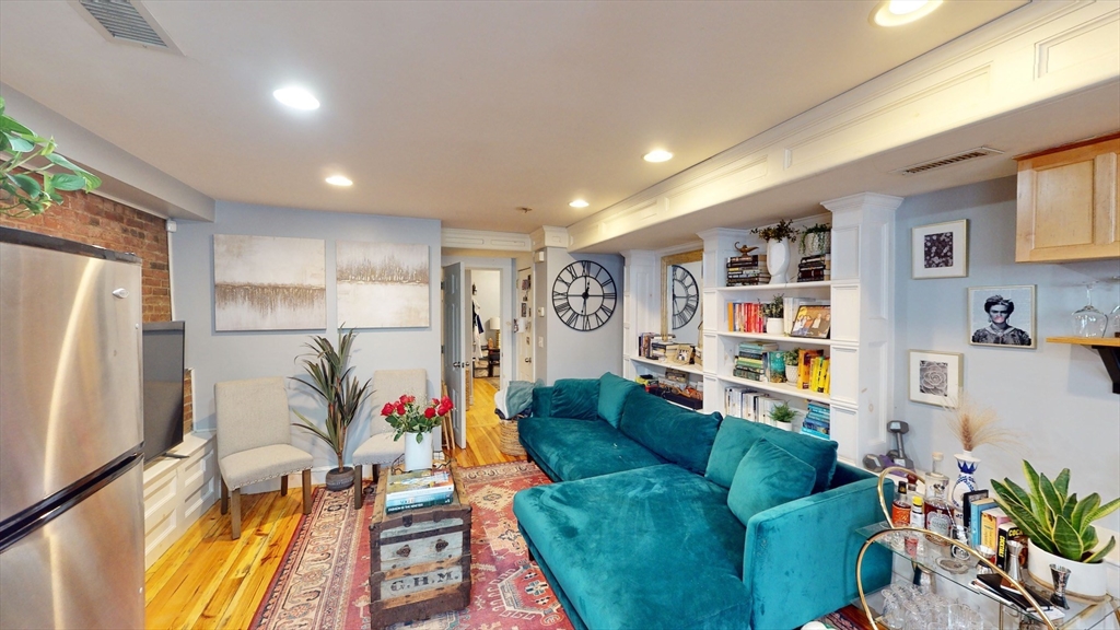 19 Emerson Street, Unit 1 Boston, MA 02127 - Photo 3 of 19