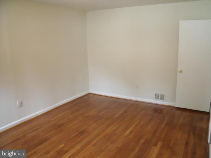 9705 Cottrell Terrace Silver Spring, MD 20903 - Photo 11 of 30 Master Bedroom