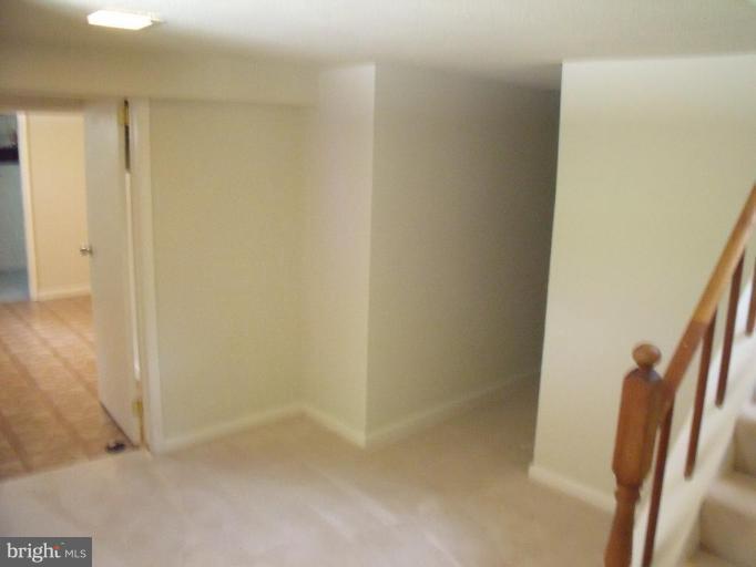 9705 Cottrell Terrace Silver Spring, MD 20903 - Photo 21 of 30 Hallway
