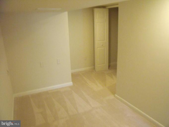 9705 Cottrell Terrace Silver Spring, MD 20903 - Photo 24 of 30 Bedroom #4