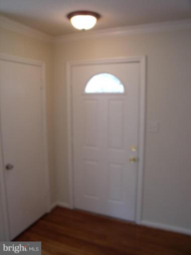 9705 Cottrell Terrace Silver Spring, MD 20903 - Photo 5 of 30 Entrance / Foyer