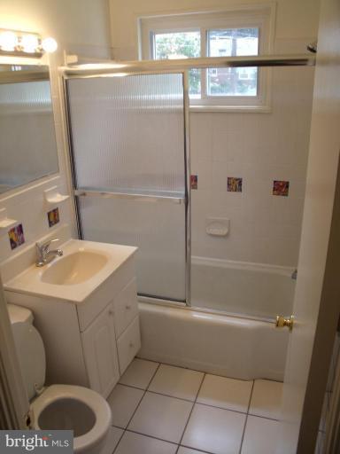 9705 Cottrell Terrace Silver Spring, MD 20903 - Photo 9 of 30 Bath #1