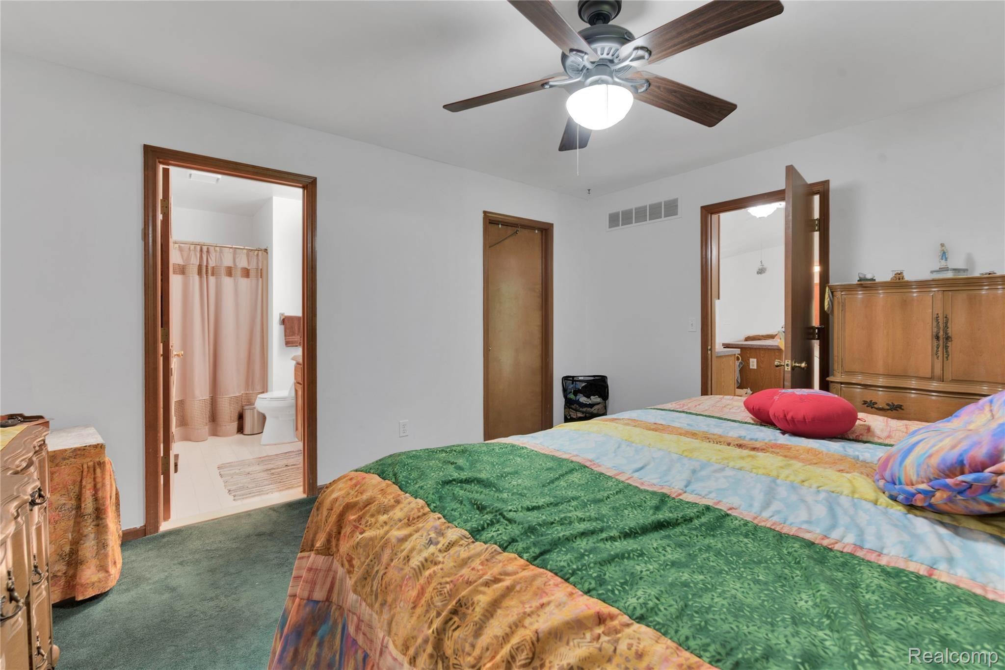 2575 Rush Lake Road Pinckney, MI 48169 - Photo 22 of 36 2575 Rush Lake - HD Drone Photography-28.JPG