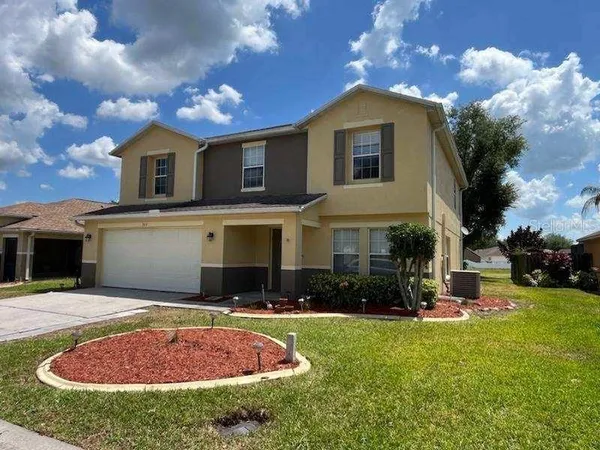 $2,400 | 7411 Hunters Greene Circle, Lakeland, FL 33810