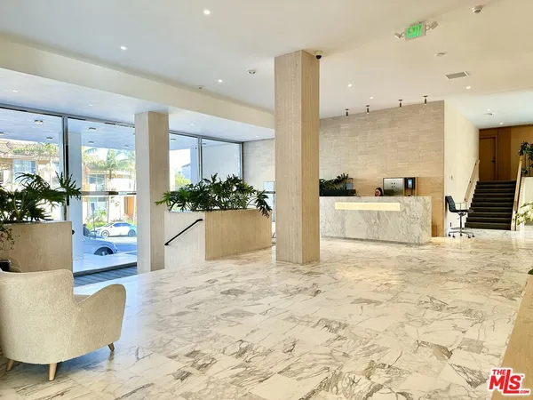 $4,850 | 999 North Doheny Drive, Unit 1207, West Hollywood, CA 90069