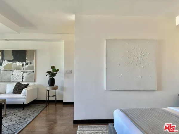 $4,850 | 999 North Doheny Drive, Unit 1207, West Hollywood, CA 90069