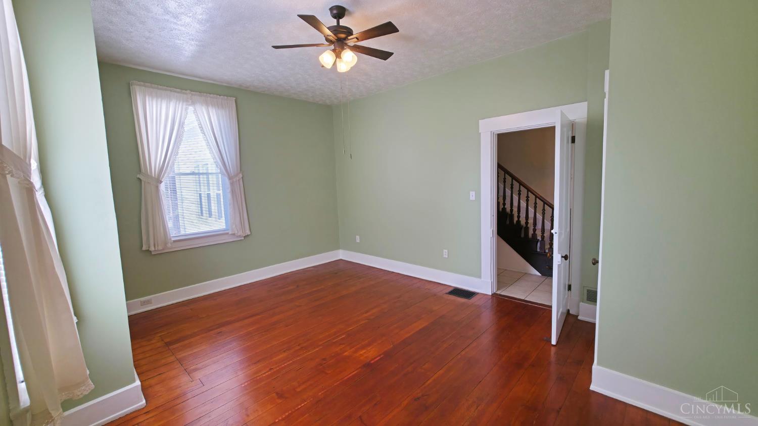 5115 Sidney Road Cincinnati, OH 45238 - Photo 13 of 35 Gallery Image 13