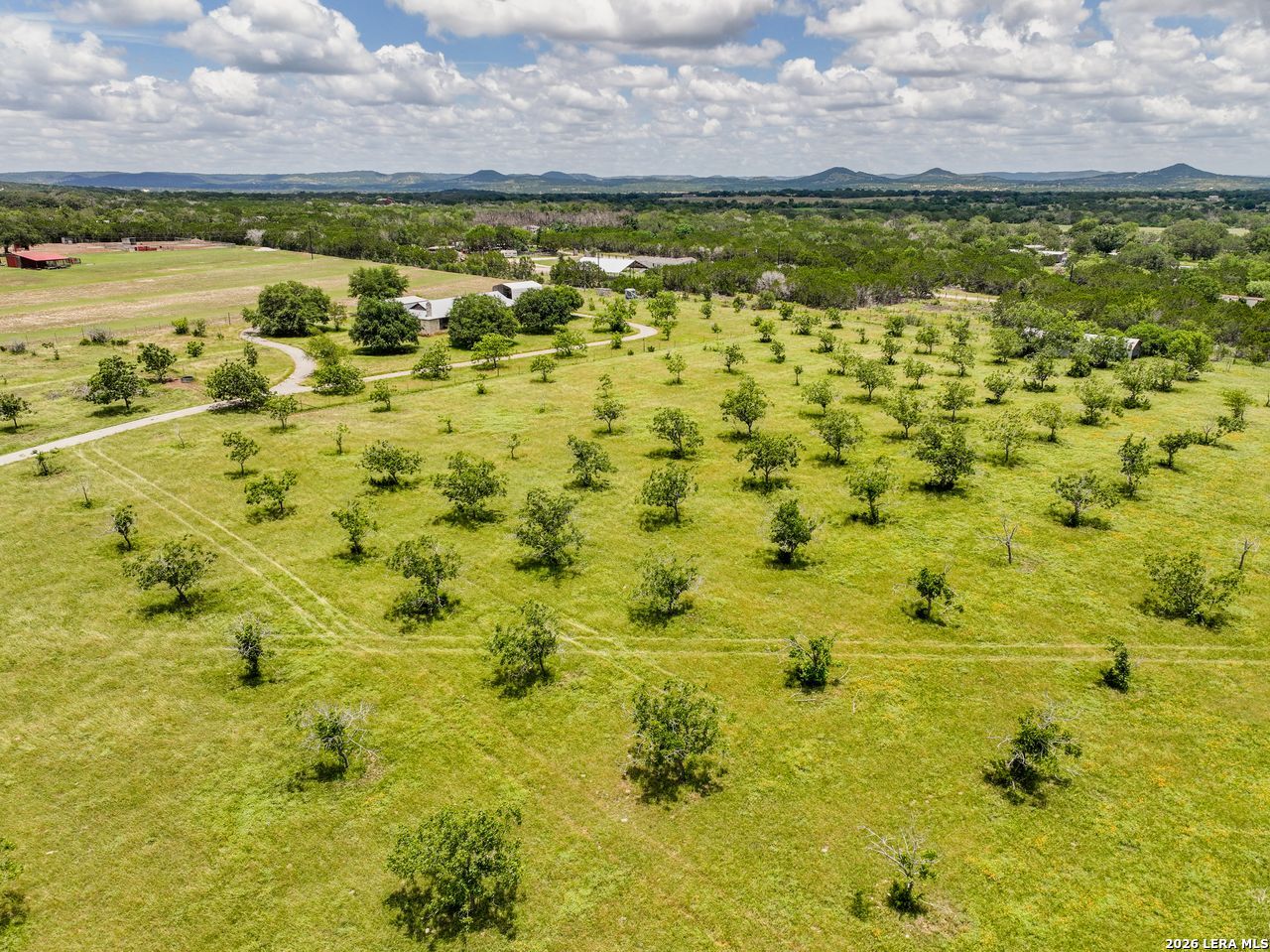292 Old Loop 173 Bandera, TX 78003 - Photo 17 of 18