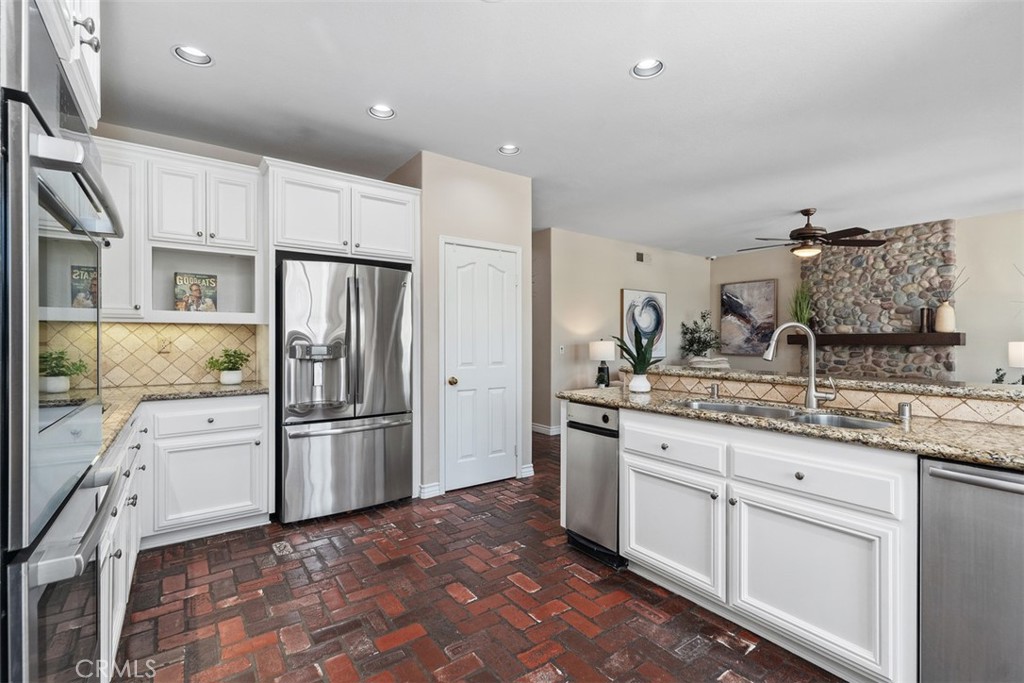 2 Muirfield Rancho Santa Margarita, CA 92679 - Photo 17 of 63