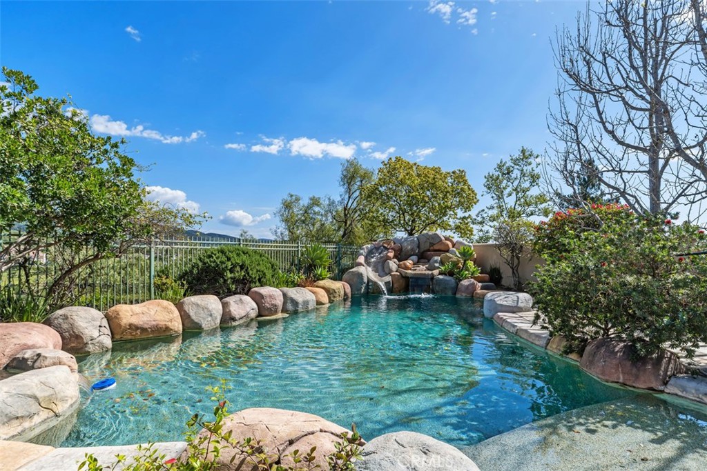 2 Muirfield Rancho Santa Margarita, CA 92679 - Photo 31 of 63