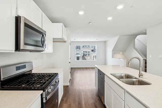 $356,990 | 17327 Ulster Drive, Tinley Park, IL 60477