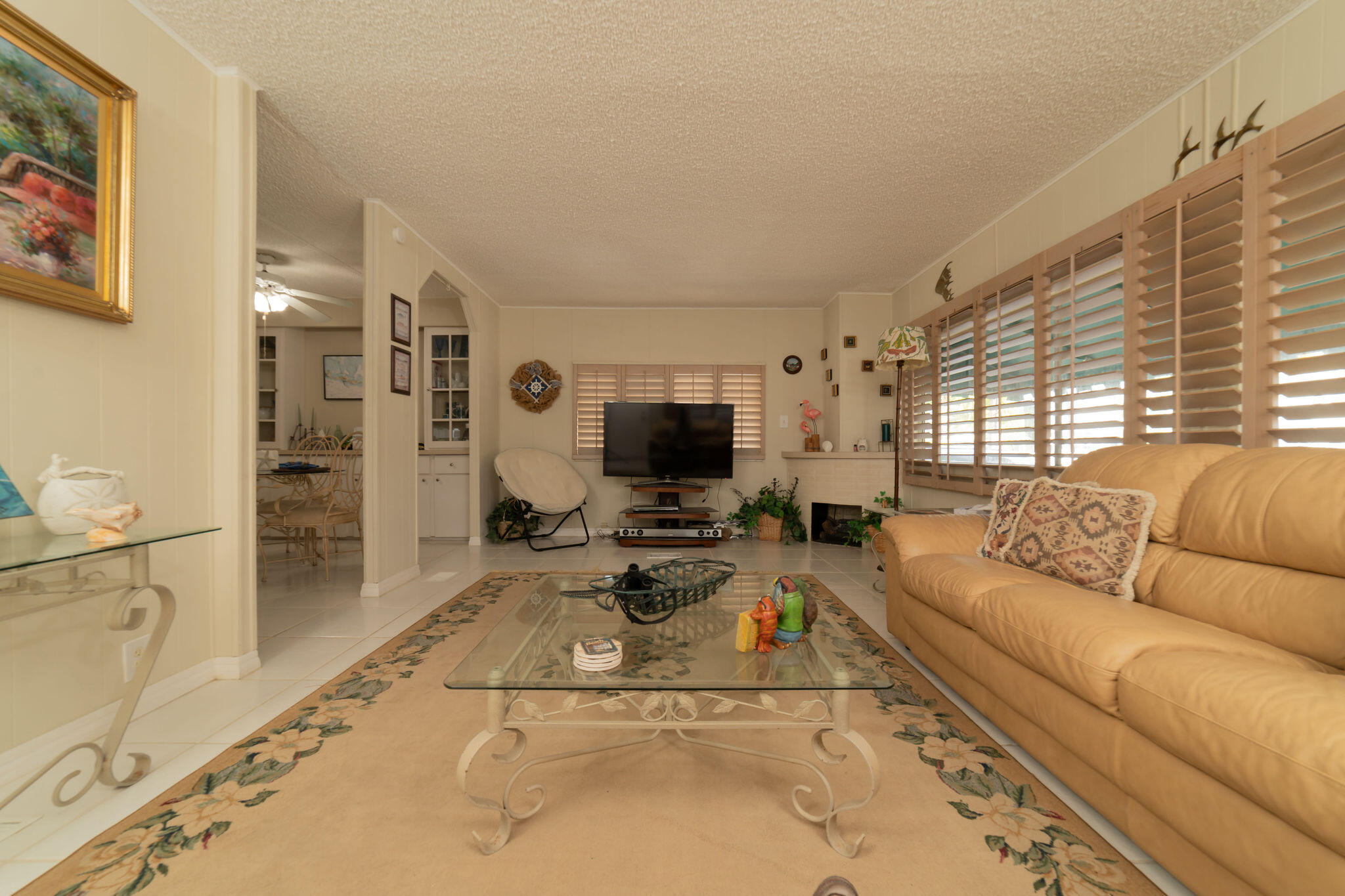 142 Long Key Road Key Largo, FL 33037 - Photo 14 of 73 Living Room