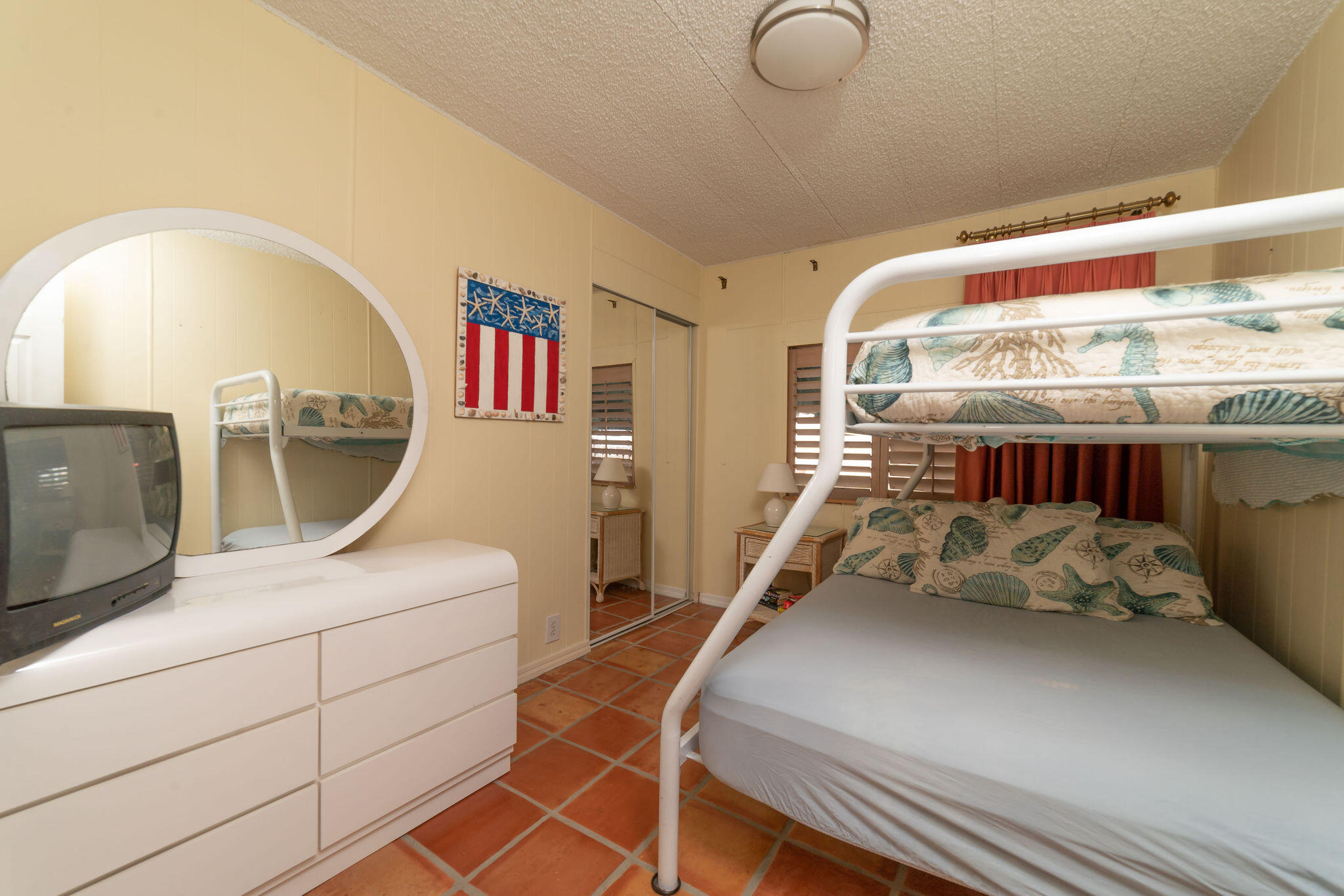 142 Long Key Road Key Largo, FL 33037 - Photo 45 of 73 2nd Bedroom