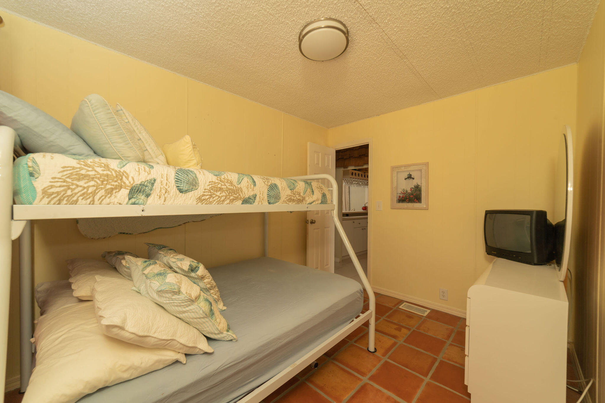 142 Long Key Road Key Largo, FL 33037 - Photo 47 of 73 2nd Bedroom