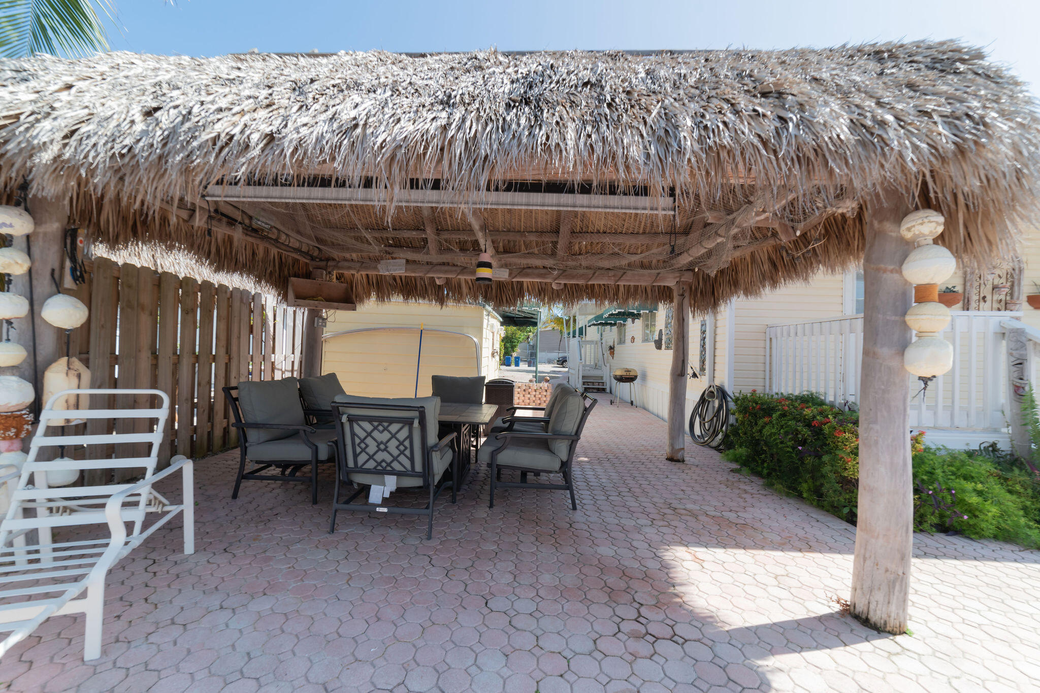 142 Long Key Road Key Largo, FL 33037 - Photo 67 of 73 Chickee Hut