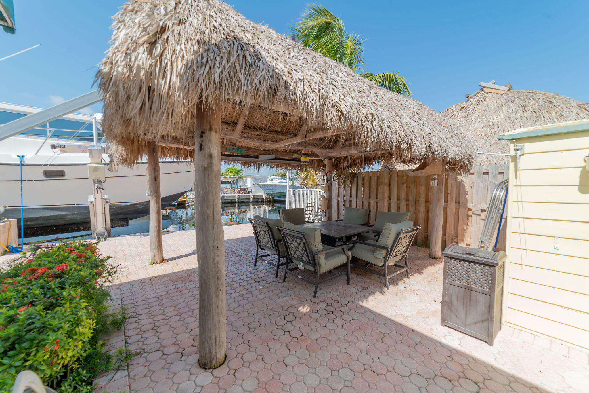 142 Long Key Road Key Largo, FL 33037 - Photo 68 of 73 Chickee Hut