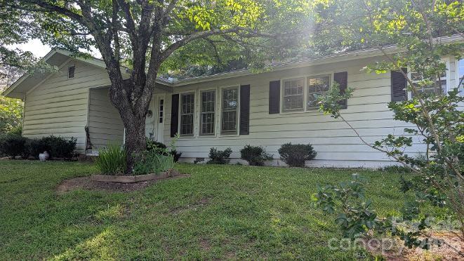 616 Pineview Lakes Road Chester, SC 29706 - Photo 1 of 1