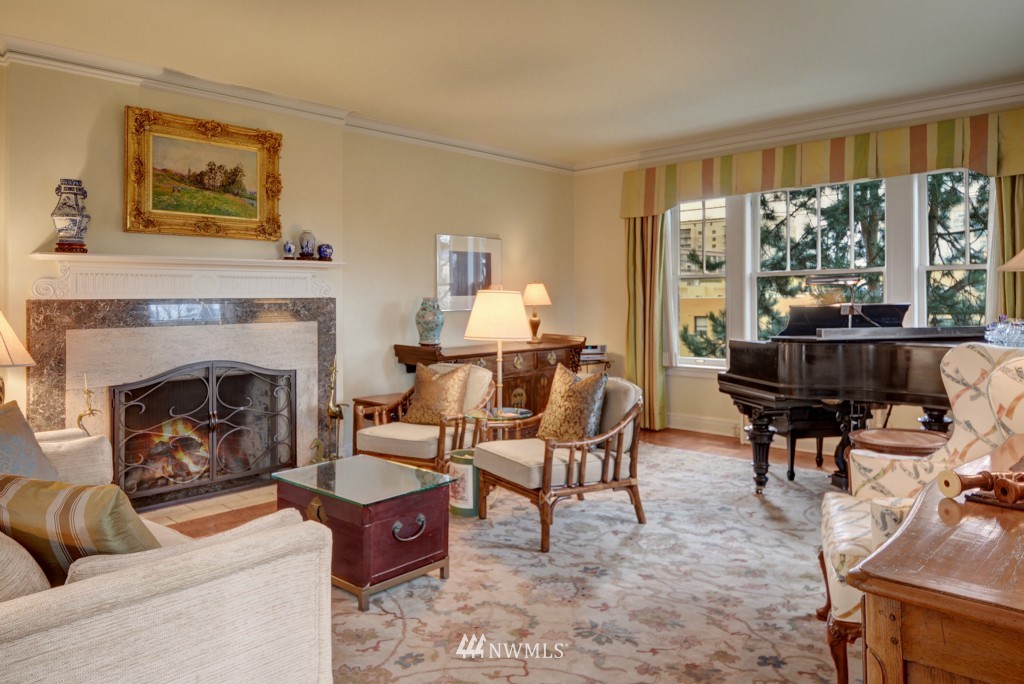 1223 Spring Street, Unit 400 Seattle, WA 98104 - Photo 10 of 13
