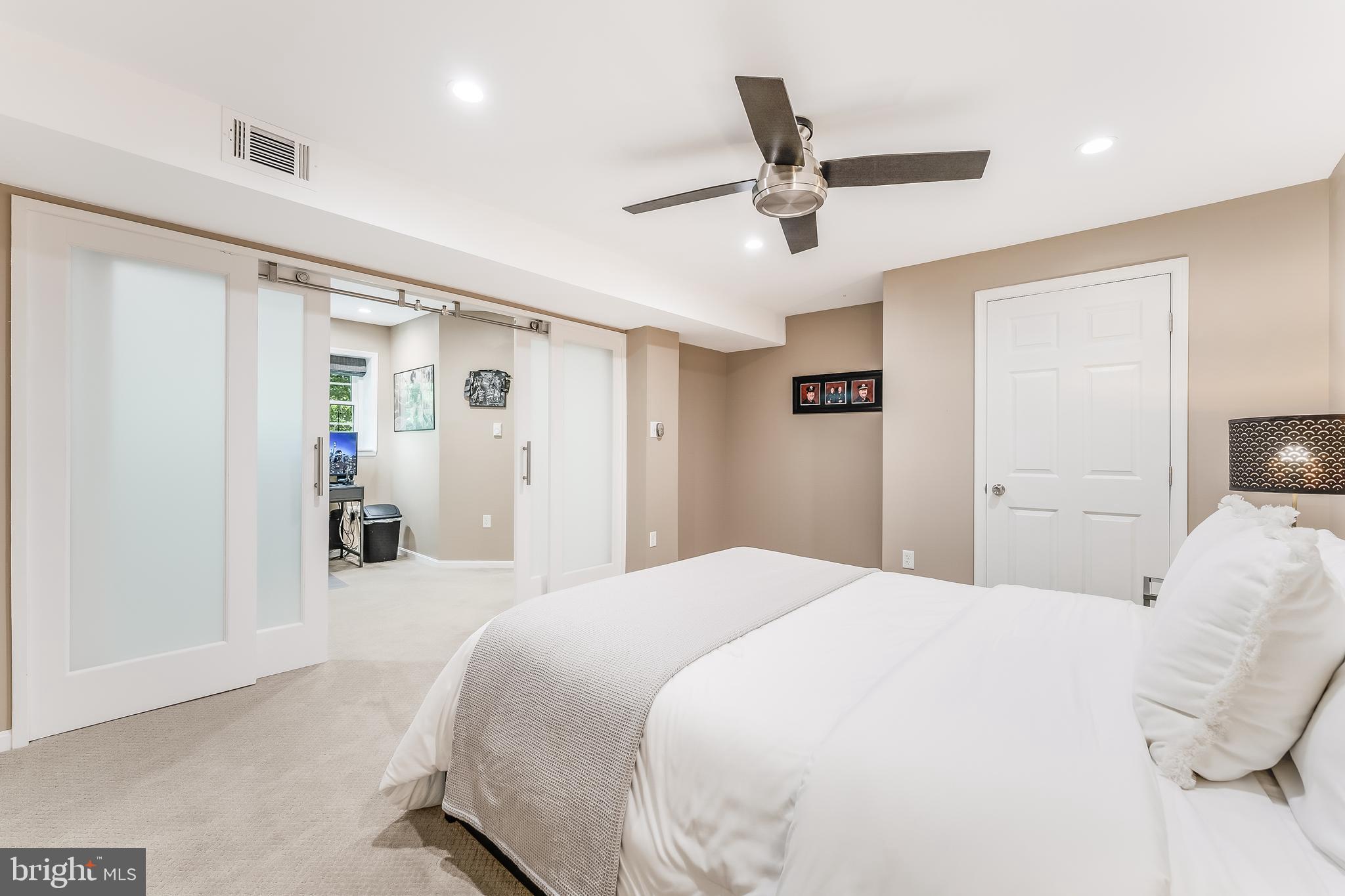 2515 Fowlers Lane Reston, VA 20191 - Photo 46 of 66