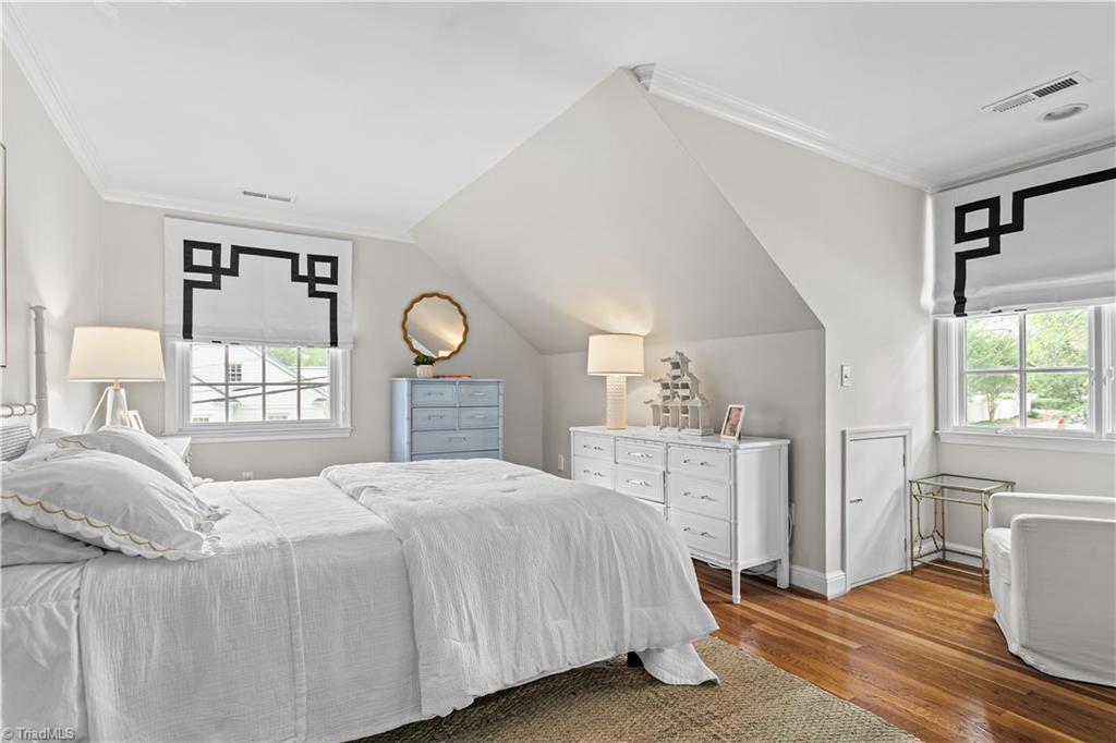 719 Dover Road Greensboro, NC 27408 - Photo 30 of 44