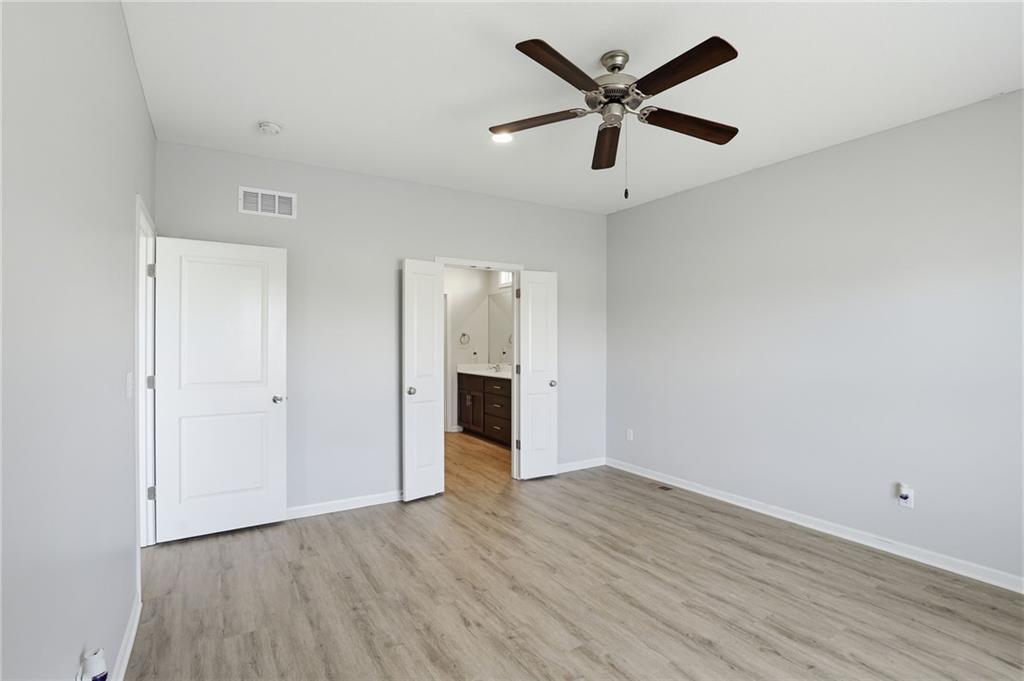21709 North Ridge Peculiar, MO 64078 - Photo 19 of 60