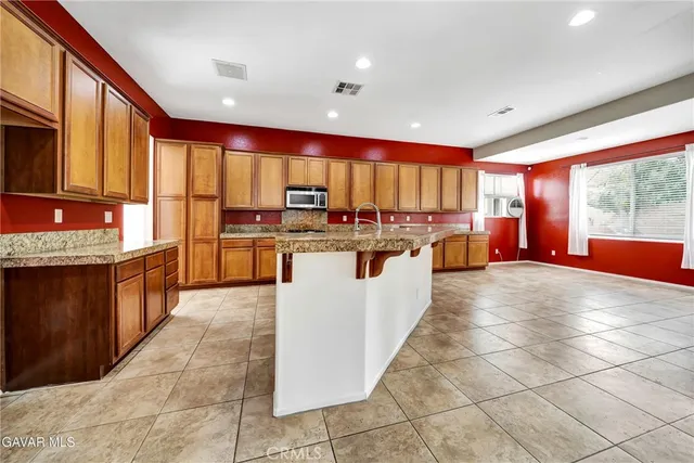 $4,400 | 5130 West Ave M12, Quartz Hill, CA 93536