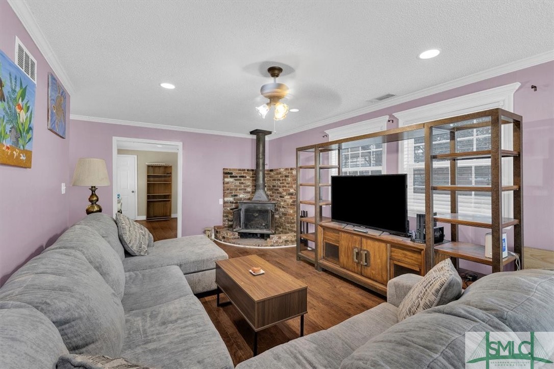 12409 Deerfield Road Savannah, GA 31419 - Photo 9 of 33