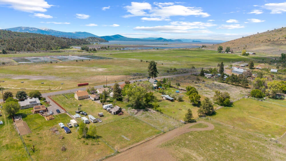 5851 Wocus Road Klamath Falls, OR 97601 - Photo 28 of 30 5851WocusRd-20