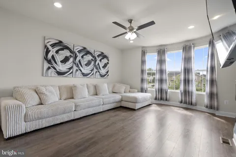 $420,000 | 11279 St Luke Drive, White Plains, MD 20695