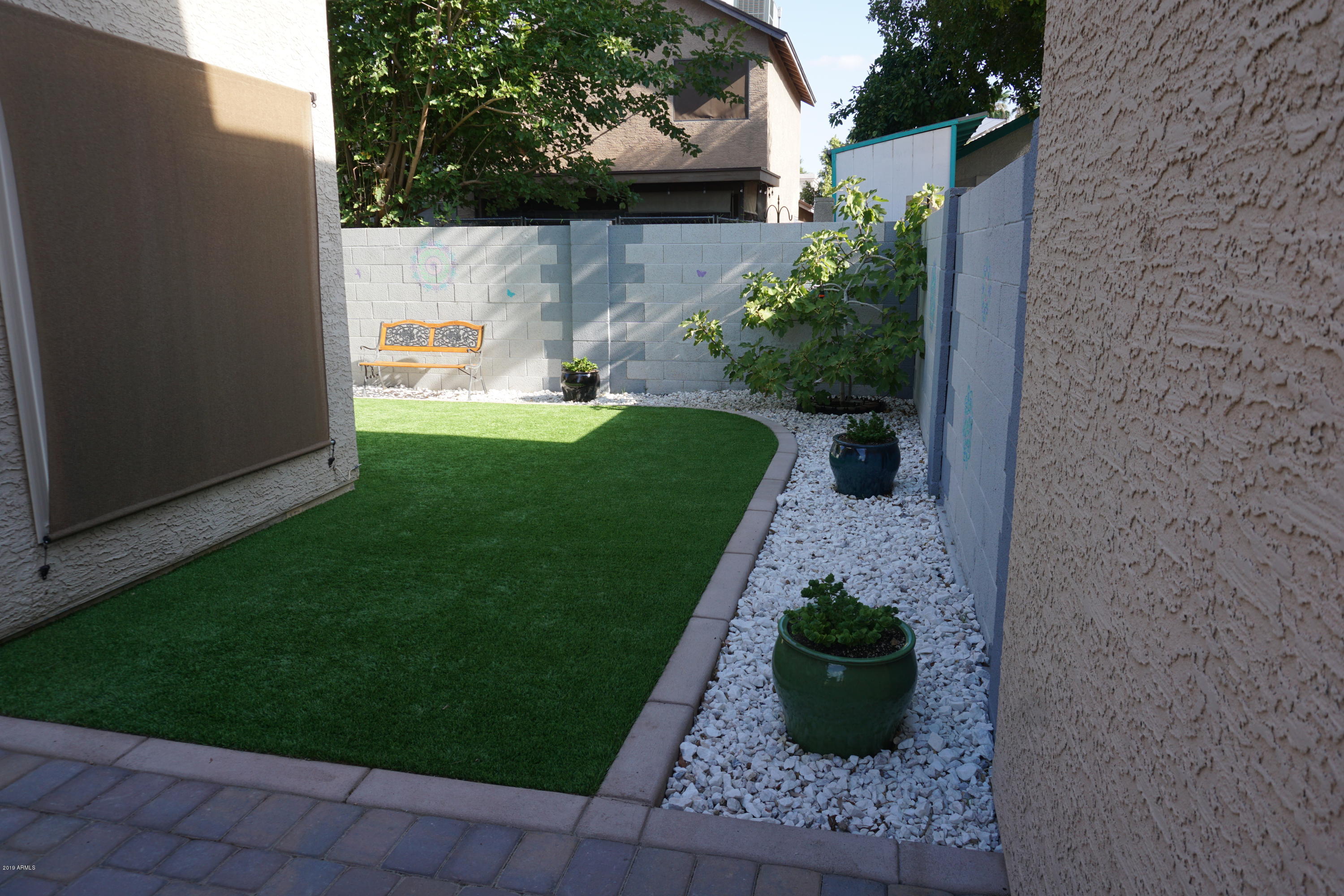 518 East Utopia Road Phoenix, AZ 85024 - Photo 14 of 48 IMG_1037
