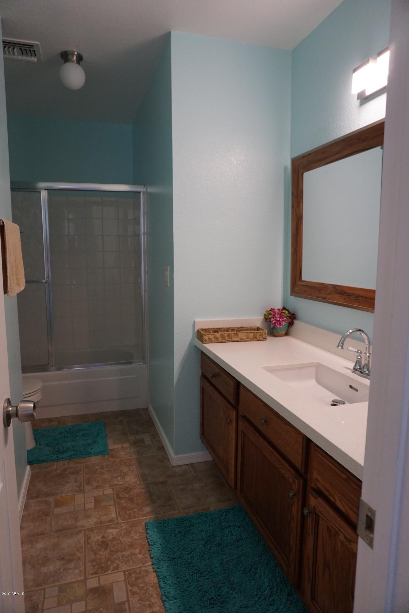 518 East Utopia Road Phoenix, AZ 85024 - Photo 34 of 48 IMG_1011