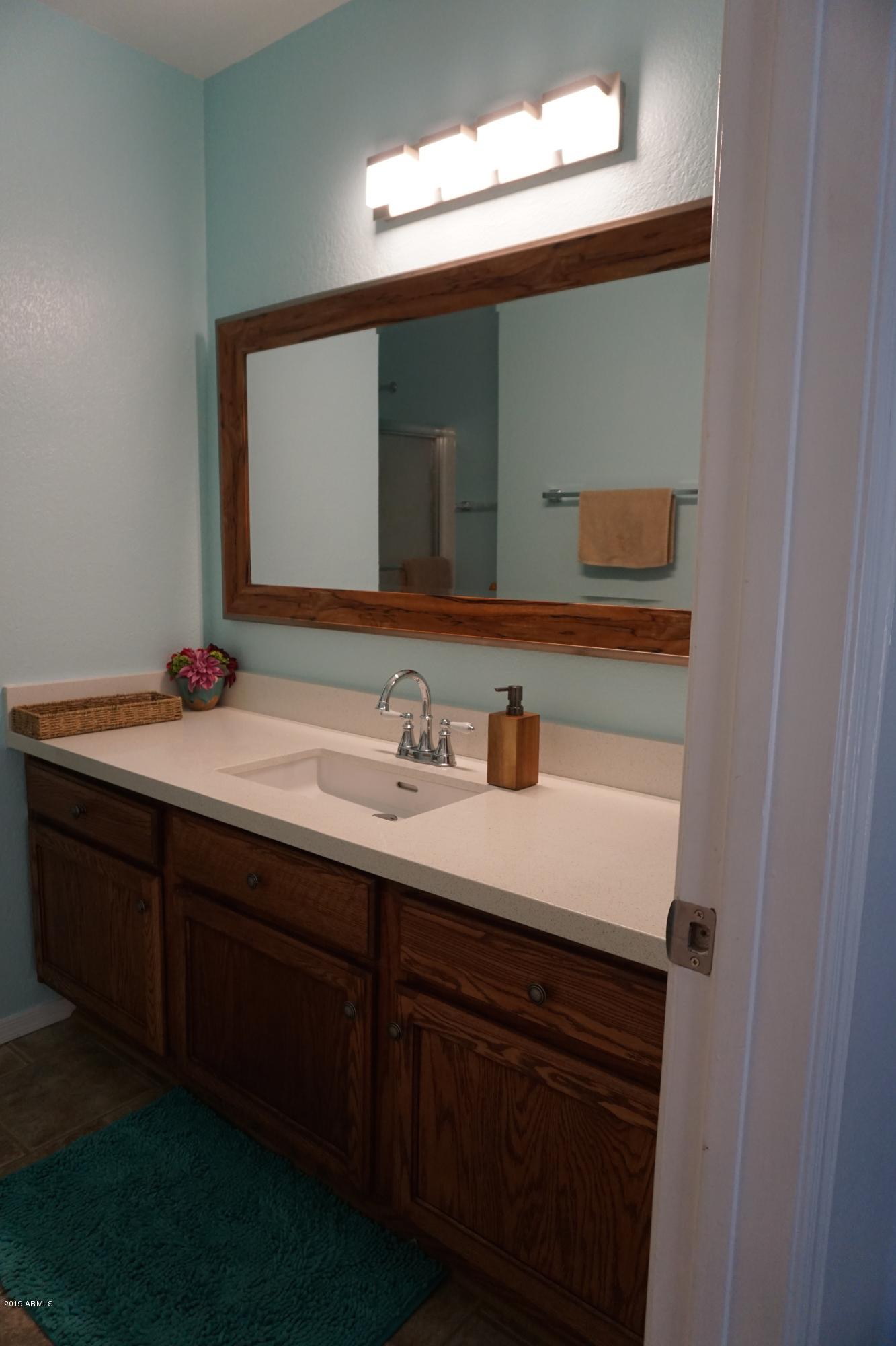 518 East Utopia Road Phoenix, AZ 85024 - Photo 36 of 48 IMG_1090