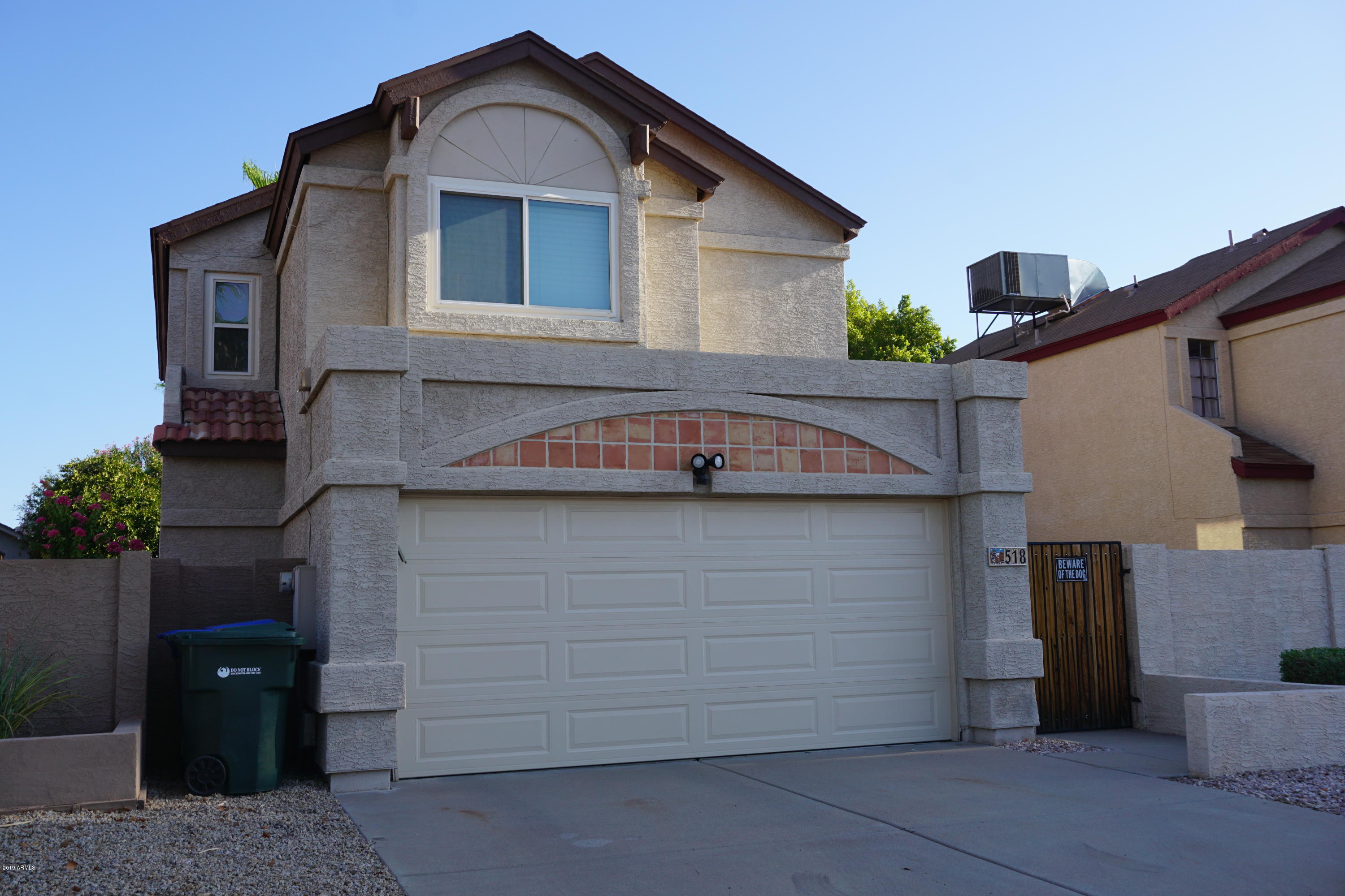 518 East Utopia Road Phoenix, AZ 85024 - Photo 4 of 48 IMG_1007