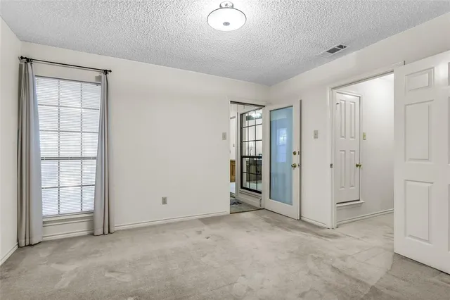 $285,000 | 1013 Canyon Ridge Drive, DeSoto, TX 75115