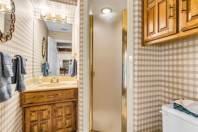 $285,000 | 1013 Canyon Ridge Drive, DeSoto, TX 75115