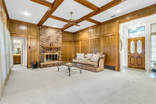 $285,000 | 1013 Canyon Ridge Drive, DeSoto, TX 75115