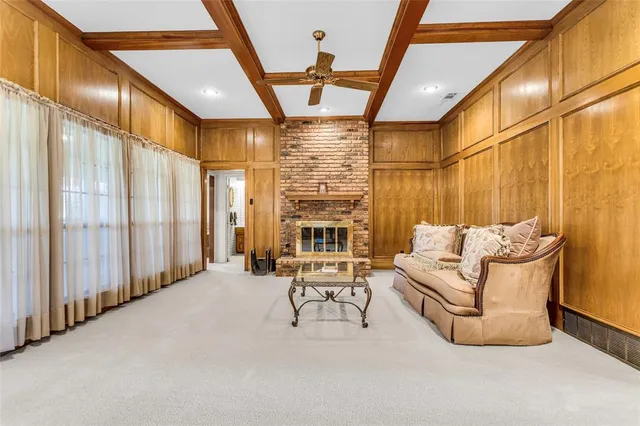 $285,000 | 1013 Canyon Ridge Drive, DeSoto, TX 75115