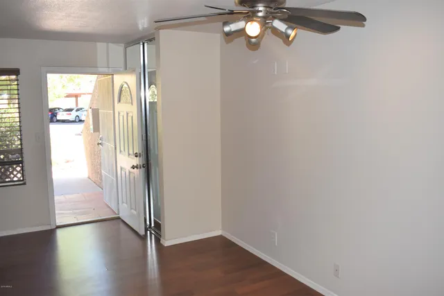 $1,000 | 14203 North 19th Avenue, Unit 1027, Phoenix, AZ 85023