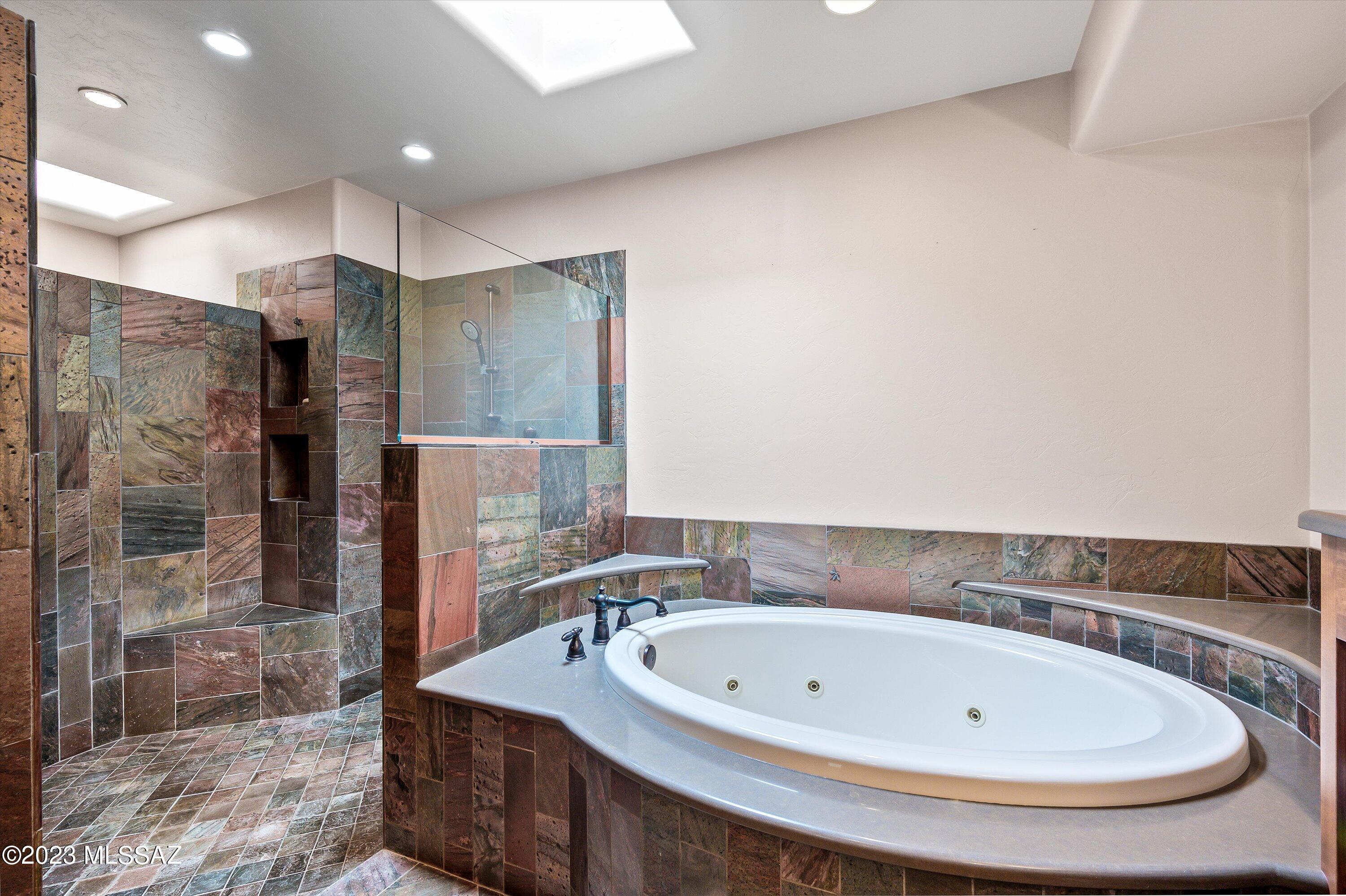 740 East Rudasill Road Tucson, AZ 85718 - Photo 14 of 24 Gallery Image 14