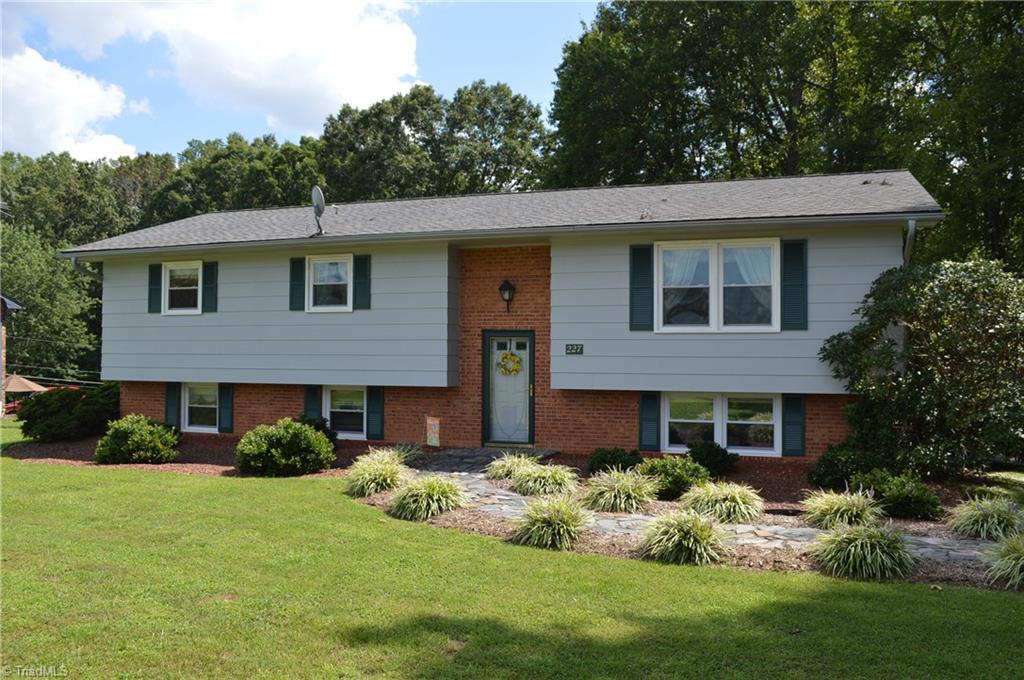 227 Miller Road Mount Airy, NC 27030 - Photo 2 of 30 Gallery Image 2