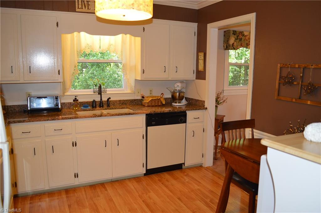 227 Miller Road Mount Airy, NC 27030 - Photo 20 of 30 Gallery Image 20