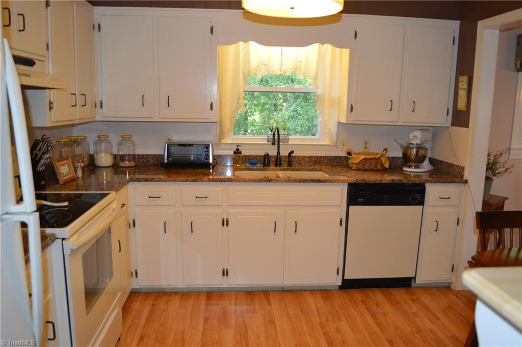 227 Miller Road Mount Airy, NC 27030 - Photo 21 of 30 Gallery Image 21