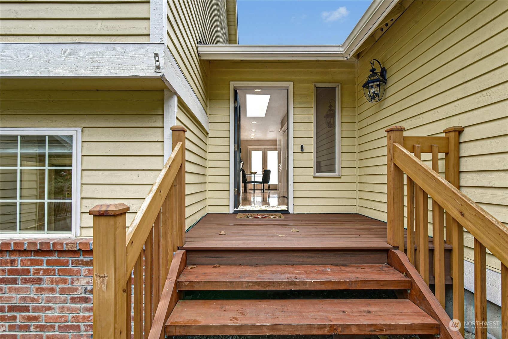 24040 Brier Road Brier, WA 98036 - Photo 4 of 37